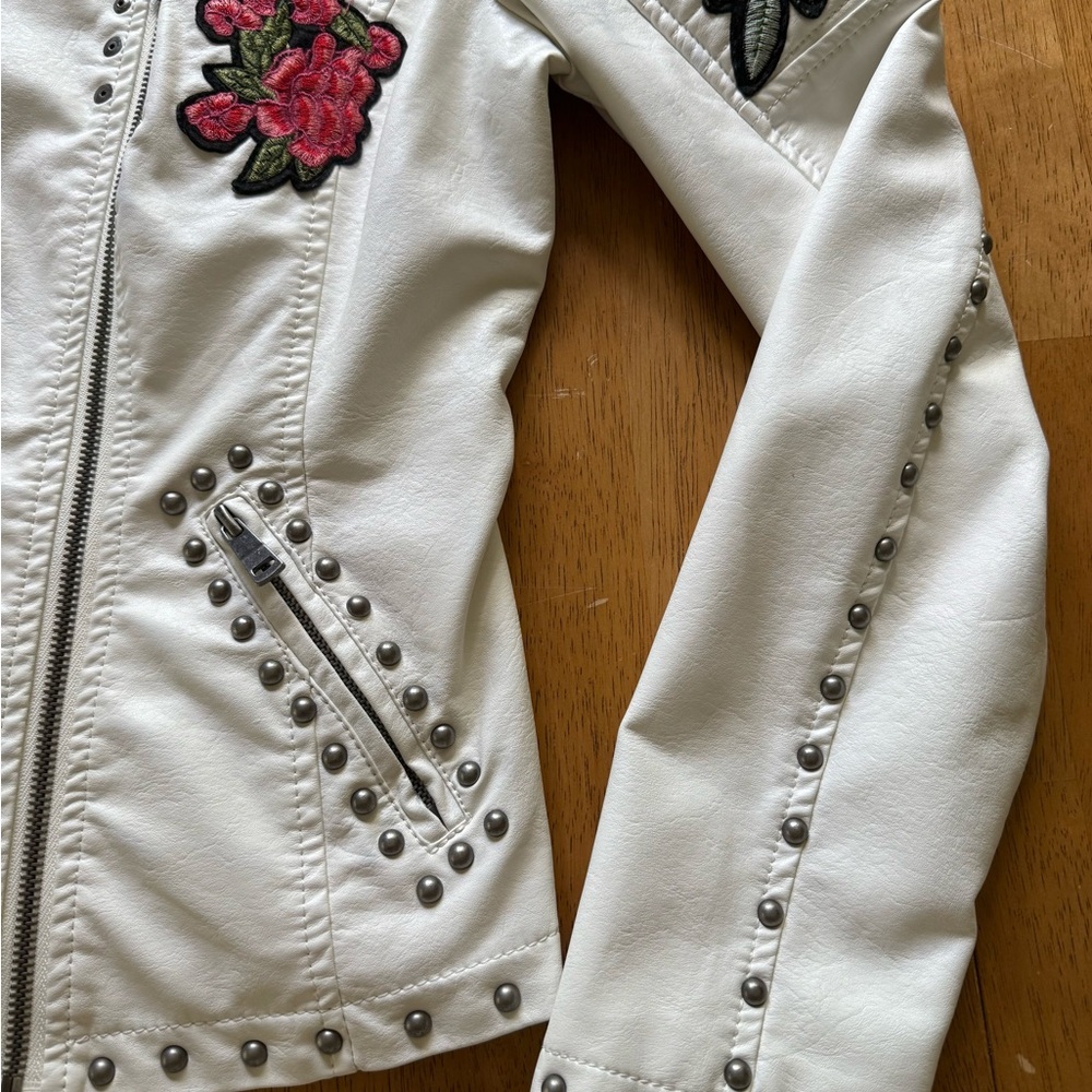 Embroidered studded faux leather moto jacket - Picture 3 of 12